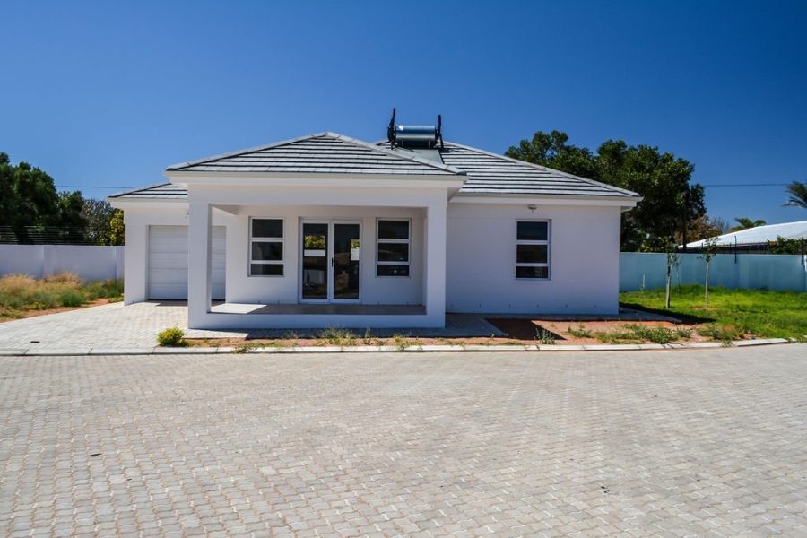 2 Bedroom Property for Sale in Vredendal Western Cape